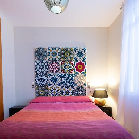 Cozy Apartment Near The Center, Torres De Serrano Valencia Exterior foto